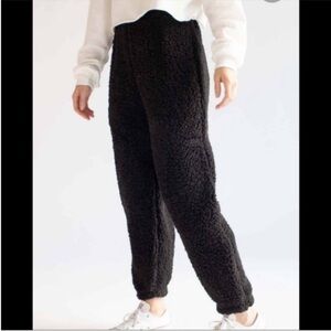 La Senza Teddy bear Fuzzy Jogger Pants NWT